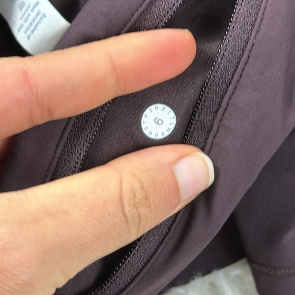 Lululemon Circuit Breaker Skirt II (Tall) (15") Pelt - Picture 6 of 6